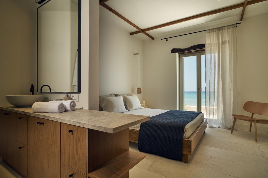 Niova Villa - Seafront, Private Pool And Ionian Sea Views, By Zantewize อาลีเกส ภายนอก รูปภาพ